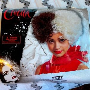 NWT Cruella Wig for Tweens from Disney